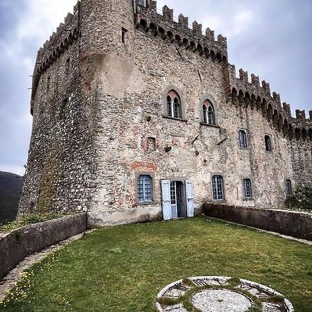 فندق Castello Malaspina Di فوسدينوفو المظهر الخارجي الصورة