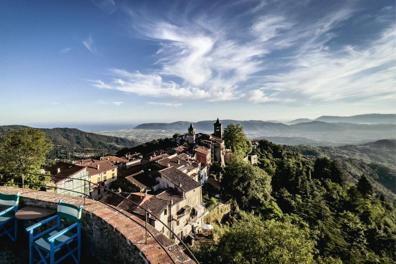 فندق Castello Malaspina Di فوسدينوفو المظهر الخارجي الصورة